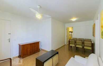 Imagem: O apartamento possui 3 Dormitórios, 1 Banheiro, 1 Vaga na garagem