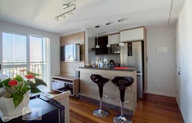 Imagem: O apartamento possui 2 Dormitórios, 2 Banheiros, 1 Vaga na