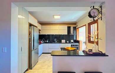 Imagem 13: Casa Residencial com 3 dormitórios à Venda na Hípica