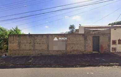 Imagem: O terreno possui 675m² de Área e está localizado em Parque