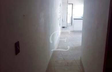 Imagem: A casa possui 2 Dormitórios, 3 Banheiros, 1 Vaga na garagem