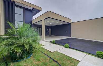 Imagem: A casa em condomínio possui 3 Dormitórios, 4 Banheiros, 4