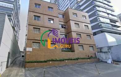 Imagem: O depósito possui 1 Vaga na garagem, 120m² de Área e está