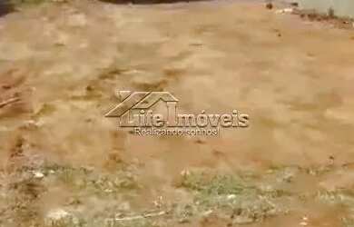 Imagem: O terreno possui 360m² de Área e está localizado em Vila