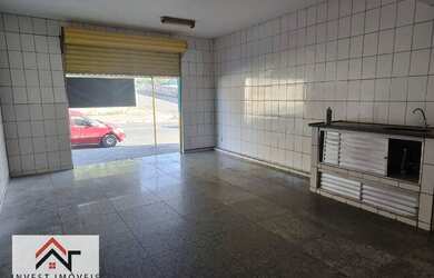 Imagem: O depósito possui 1 Vaga na garagem, 130m² de Área e está