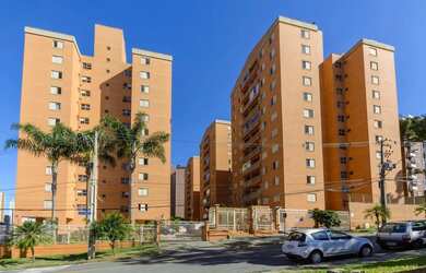 Imagem: O apartamento possui 2 Dormitórios, 2 Banheiros, 2 Vagas na