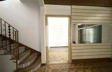 Imagem 3: Casa à Venda - Lourdes, 3 Quartos, 248 m2