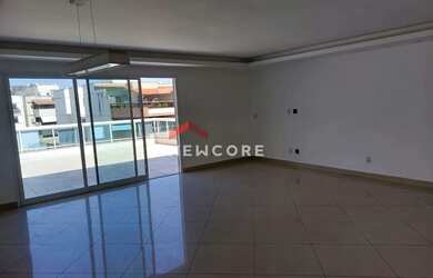 Imagem: O apartamento na cobertura possui 3 Dormitórios, 4 Banheiros