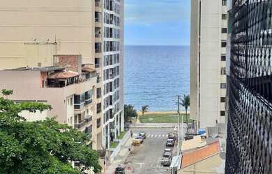 Imagem: O apartamento possui 3 Dormitórios, 3 Banheiros, 2 Vagas na