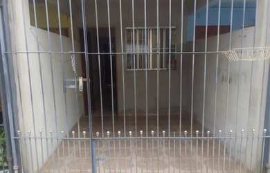 Imagem: A casa para alugar possui 1 Dormitório, 1 Banheiro, 1 Vaga