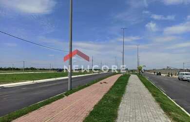 Imagem: O terreno possui 180m² de Área e está localizado em Centro