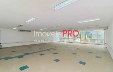 Imagem: O depósito possui 5 Vagas na garagem, 5.067m² de Área e