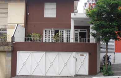 Imagem: A casa à venda possui 5 Dormitórios, 3 Banheiros, 3 Vagas