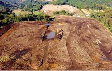 Imagem: O terreno possui 420m² de Área e Imóvel novo e está localizado