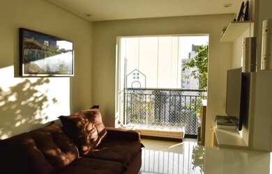 Imagem: O apartamento possui 2 Dormitórios, 1 Banheiro, 1 Vaga na garagem