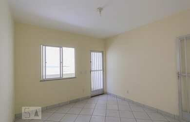 Imagem: O apartamento possui 1 Dormitório, 1 Banheiro e 50m² de Área