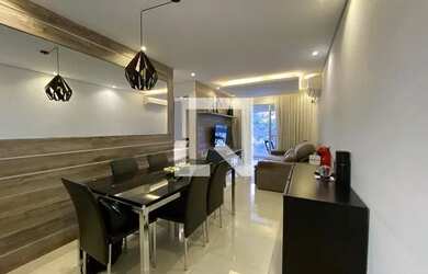 Imagem: O apartamento possui 3 Dormitórios, 2 Banheiros, 1 Vaga na