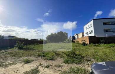 Imagem: O terreno possui 768m² de Área e está localizado em Portal