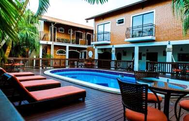 Imagem: O depósito possui 5 Vagas na garagem, 1.200m² de Área e