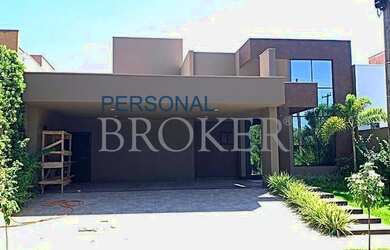 Imagem: A casa em condomínio possui 4 Dormitórios, 5 Banheiros, 4