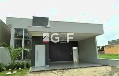 Imagem: A casa em condomínio possui 3 Dormitórios, 2 Banheiros, 2