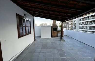 Imagem: O apartamento na cobertura possui 1 Dormitório, 2 Banheiros