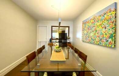 Imagem 4: ACONCHEGANTE, SILENCIOSO E MUITO VERDE - MELHOR CONDOMÍNIO NO ALTO DE...