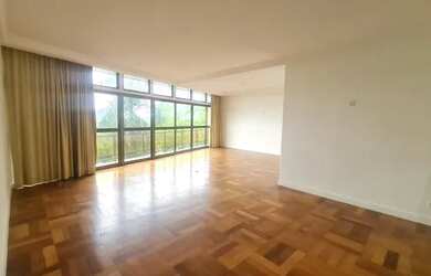 Imagem: O apartamento possui 3 Dormitórios, 4 Banheiros, 1 Vaga na