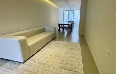 Imagem 2: Vendo casa 3/4 sendo e uma suíte e closet no sim