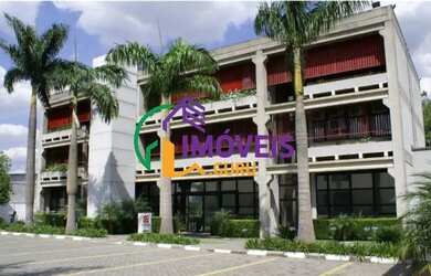 Imagem: O depósito possui 5 Vagas na garagem, 4.131m² de Área e