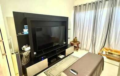 Imagem 15: Imóvel para aluguel possui 350 metros quadrados com 4 quartos