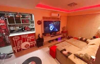 Imagem: O apartamento possui 3 Dormitórios, 2 Banheiros, 1 Vaga na