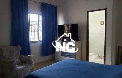 Imagem 13: Novos Começos Imóveis Vende- Casa Duplex com 4 quartos sendo 1 suíte...