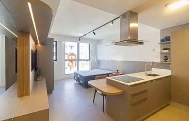 Imagem: O apartamento possui 1 Dormitório, 1 Banheiro, 1 Vaga na garagem