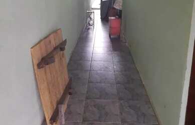 Imagem 2: Casa no 40 horas próx a feira