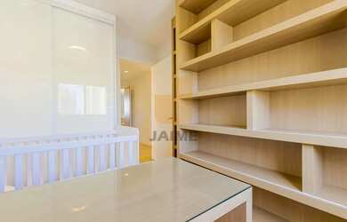 Imagem 16: Apartamento com 260 m2, 3 suítes e quatro vagas, excelente localização...