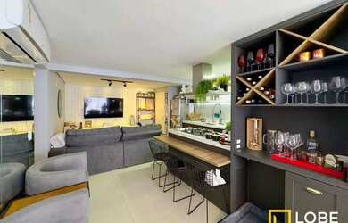 Imagem: O apartamento possui 3 Dormitórios, 3 Banheiros, 98m² de Área