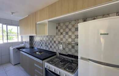 Imagem: O apartamento possui 2 Dormitórios, 1 Banheiro, 1 Vaga na garagem