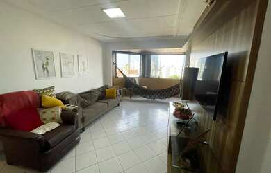 Imagem: O apartamento possui 3 Dormitórios, 4 Banheiros, 2 Vagas na