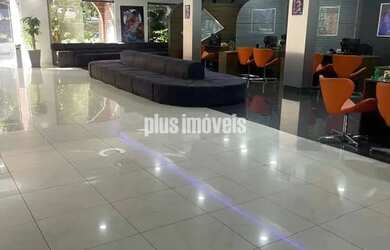 Imagem: O depósito possui 1.334m² de Área e está localizado em