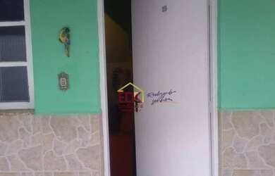 Imagem: A casa em condomínio possui 2 Dormitórios, 1 Banheiro, 60m²