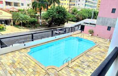 Imagem: O apartamento possui 1 Dormitório, 1 Banheiro, 1 Vaga na garagem