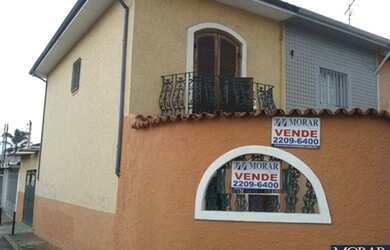 Imagem: A casa possui 2 Dormitórios, 1 Banheiro, 1 Vaga na garagem