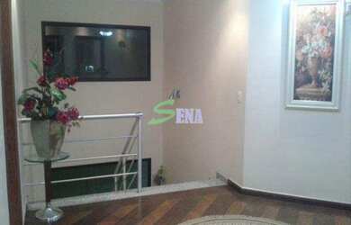 Imagem 5: Sobrado com Piscina. Piscina, Guarda roupa, Lareirae5 Vagas na garagem