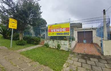 Imagem: O terreno possui 600m² de Área e está localizado em Seminário