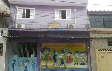 Imagem: A casa possui 2 Dormitórios, 1 Banheiro, 1 Vaga na garagem