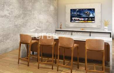 Imagem: A casa possui 4 Dormitórios, 5 Banheiros, 5 Vagas na garagem