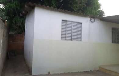 Imagem 5: Aluga casa de 2/4 no jardim todos santos, senador canedo