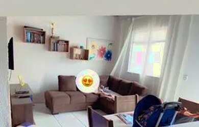 Imagem: A casa possui 2 Dormitórios, 1 Banheiro, 80m² de Área e Varanda