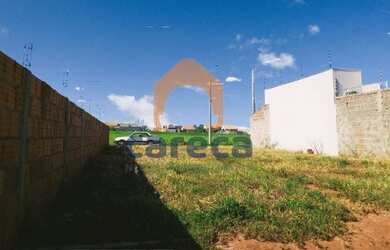 Imagem: O terreno possui 200m² de Área e está localizado em São